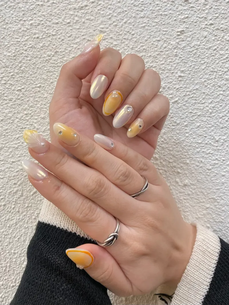 Yellow Pearl